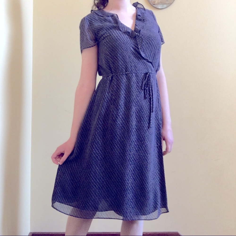 Classic Ann Taylor Petite Dress with Tied Waist